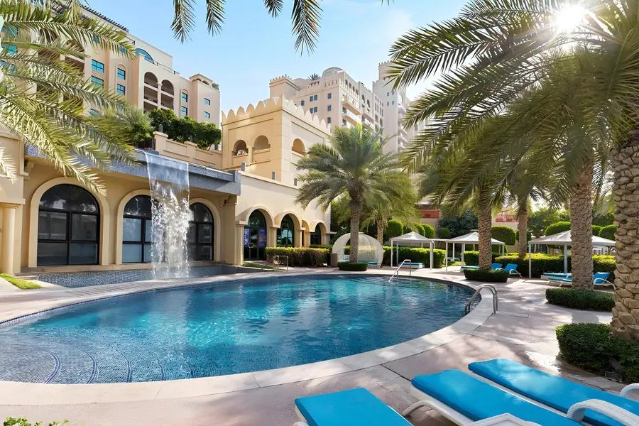 Pool at Golden Mile residences, Palm Jumeirah